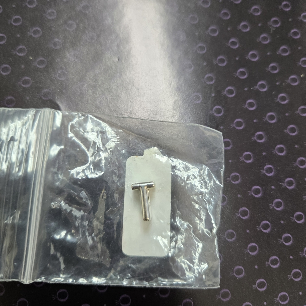 Silver T-Shaped Earring Stud